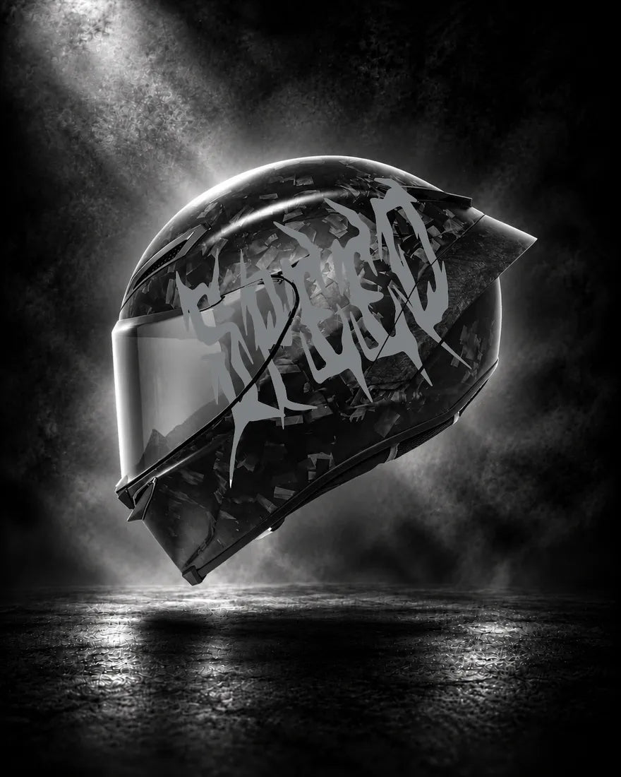 Casque carbone avec lettrage SPEED gris nardo, sticker casque Trash Crush